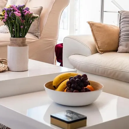 Villa Luxury With Large Rooftop Terrace And Pool *